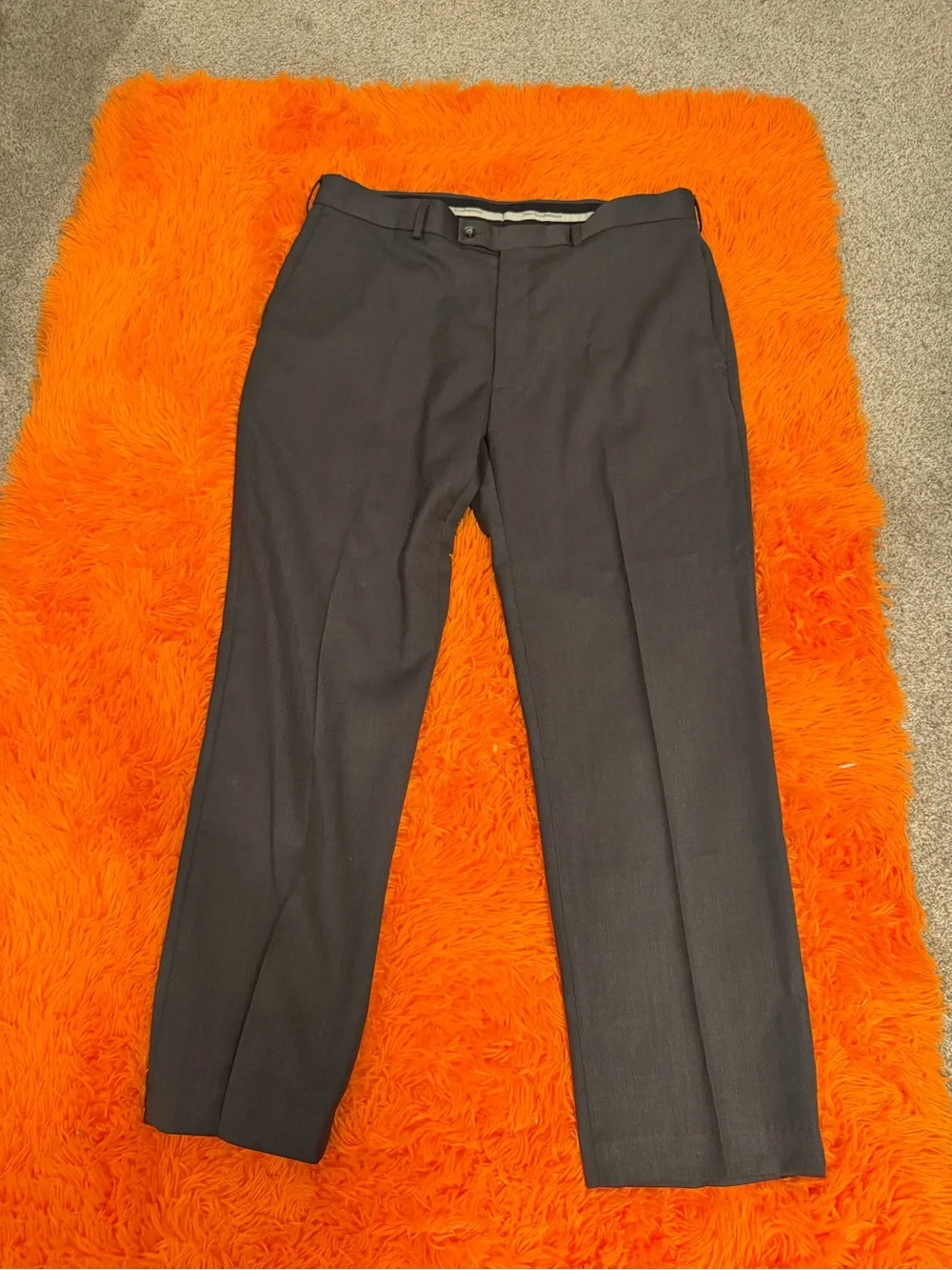Perry Ellis Men's Dress Pants in Charcoal 36/30